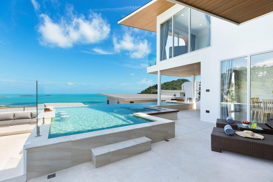 Huge Sunny Villa – East Side